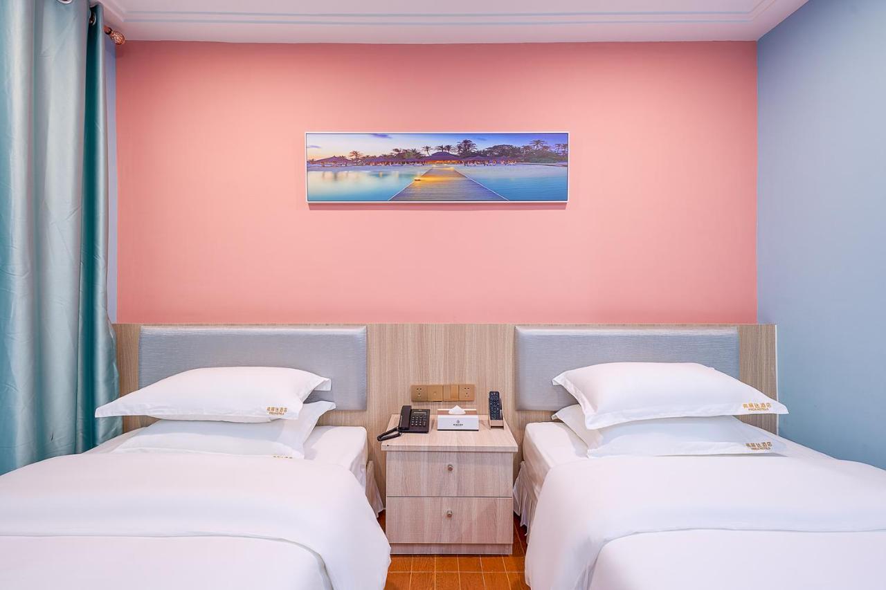 Frida Hotels Guangzhou Baiyun International Airport Екстериор снимка