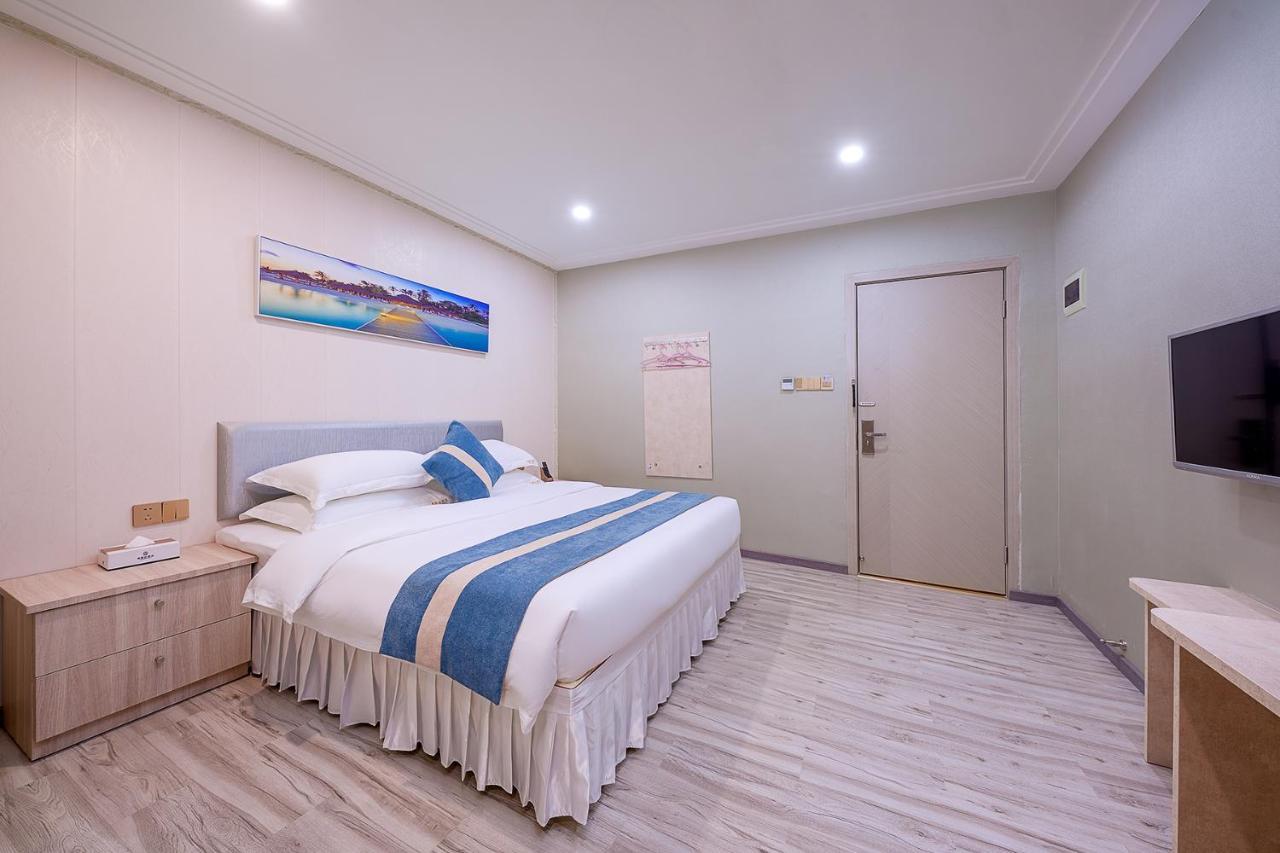 Frida Hotels Guangzhou Baiyun International Airport Екстериор снимка